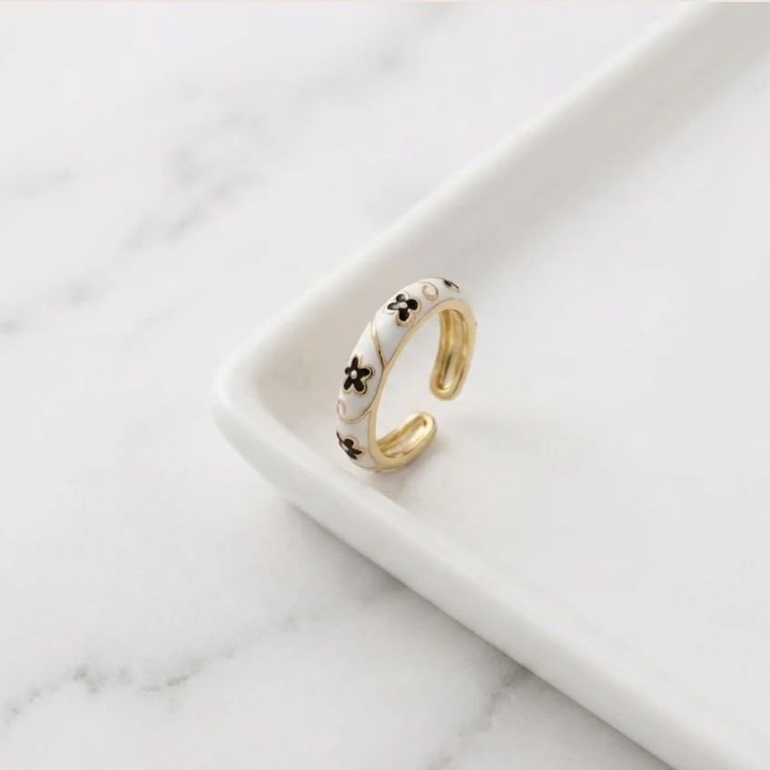 Monarch Cuff ring